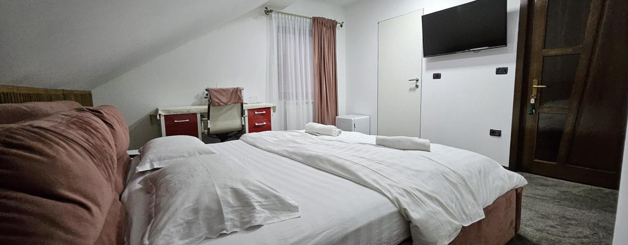 Casa Perla Nordului Hotell Moisei Exteriör bild