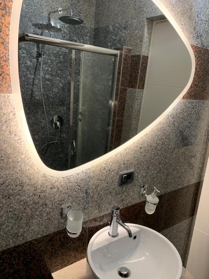 Casa Perla Nordului Hotell Moisei Exteriör bild